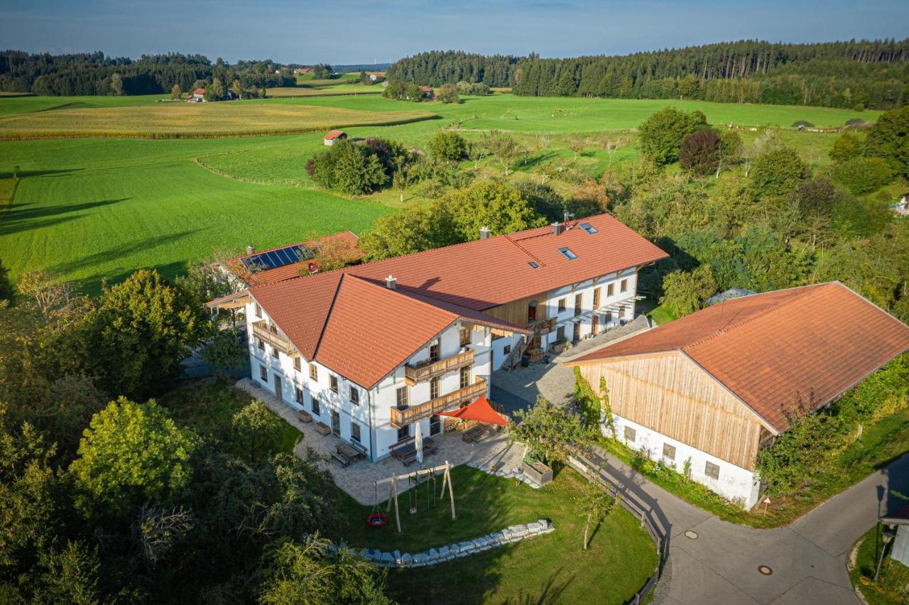 Ferienwohnung Kaindl Chieming Bagian luar foto